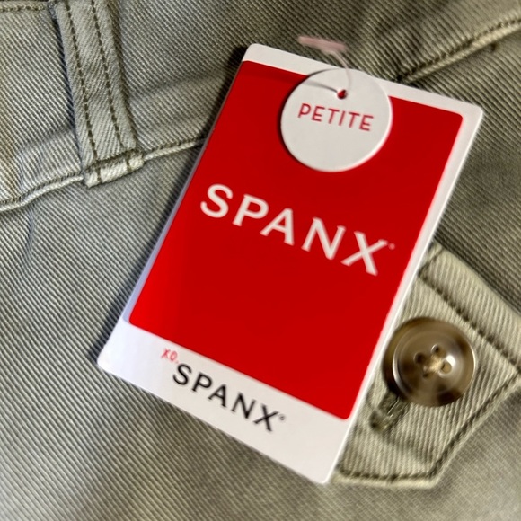 Spanx Stretch Twill Cropped Wide Leg Pant Petite in Olive green (A1) - Picture 15 of 16